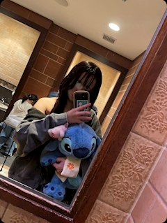 プロフィール写真4・樹｜Girls Bar Luna・ルナ - 神楽坂のガールズバー