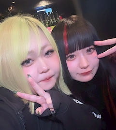 さちちゃんデス✌🏻「いっぱつ✌🏻」