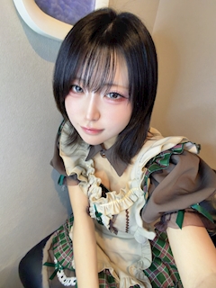 プロフィール写真3・梨|ROYAL CABIN・ロイヤルキャビン - 心斎橋筋のコンカフェ