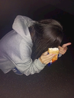 椿 夢来「出勤ー！」