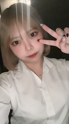 プロフィール写真2・💜咲(さき)💜｜ガールズバー SALON BELIER・サロンベリエ - 天神・大名のガールズバー