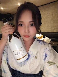 プロフィール写真2・愛瀬 じゅりママ|member's plaisir・プレジール - 小倉・堺町のスナック