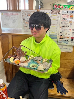 プロフィール写真5・ヒ・ガ～シ～【店長】｜vivid cafe・ヴィヴィッドカフェ - 池袋西口のガールズバー