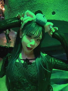 プロフィール写真3・りな【池袋 vivid cafe】|vivid cafe・ヴィヴィッドカフェ - 池袋西口のガールズバー