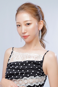 プロフィール写真1・南 莉央|BARCELONA 桃李・バルセロナ トウリ - 中洲のキャバクラ