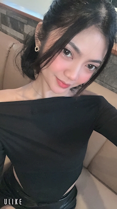 プロフィール写真5・MIHO｜NYNY・ニューヨークニューヨーク - 名古屋 栄のインターナショナルパブ
