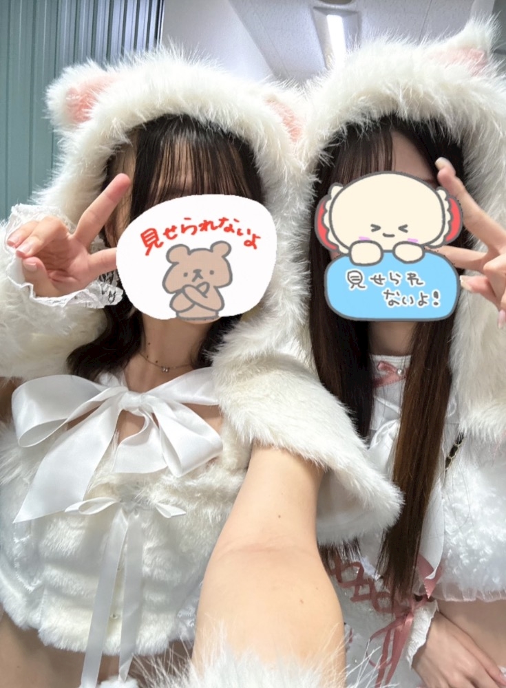 キャスト同士で撮影した仲良し写真