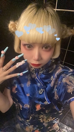 プロフィール写真11・ぽぽ｜ANTIQUE・アンティーク - 池袋東口のパブ/スナック