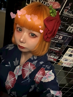 プロフィール写真2・ぽぽ｜ANTIQUE・アンティーク - 池袋東口のパブ/スナック