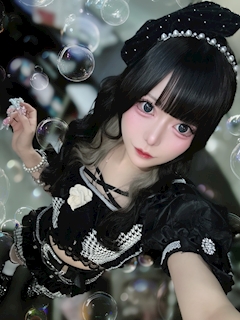 ざくろちゃん🎀🖤