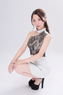 プロフィール写真4・冬月 りんか|CLUB GEMME 錦・ジェム - 名古屋 錦のキャバクラ