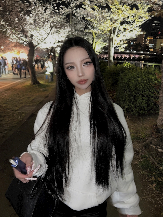 我渡 憂美 CLUB Freesia