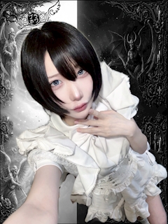 プロフィール写真1・ひかるんるんフォーエバー|Cafe&Bar Black or White ・ブラックオアホワイト - 池袋東口のコンカフェ