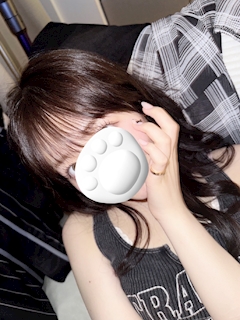 プロフィール写真4・ももな｜Girls Bar 鯉・コイ - 品川のガールズバー