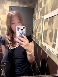 プロフィール写真11・🎀🦎🫧岡崎なつみ🫧🦎🎀｜CLUB ONE CHAN 祇園白川・ワンチャン ギオンシラカワ - 祇園の熟女パブ/熟女キャバクラ