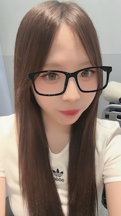プロフィール写真21・こと【新橋JJ自由時間】｜JJ-自由時間-・ジェイジェイ - 新橋のガールズバー