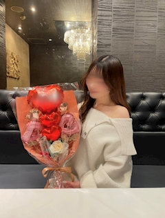 プロフィール写真2・ひなの｜BAR Kagura・カグラ - 神楽坂のガールズバー