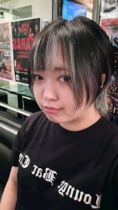 プロフィール写真1・みほ｜Lounge Bar Cina・シナ - 池袋西口のパブ/スナック