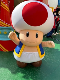 ひな「出勤です💪🏻」