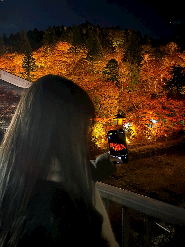 プロフィール写真4・はな｜大曽根 ガールズバー・BURLESQUE