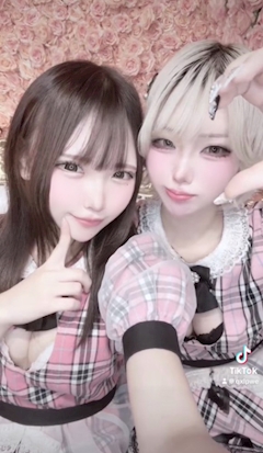 あすか「👩🏻‍❤️‍👩🏻💞」