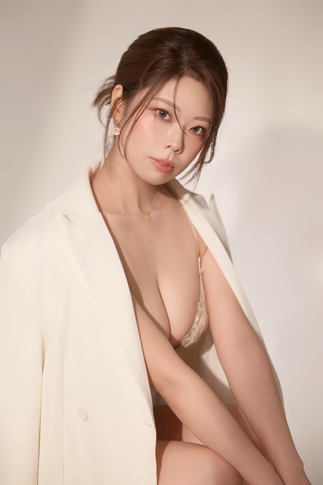 プロフィール写真2・白乃 有紗｜