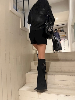 ちむぅ🐰「次もすぐ行かなくちゃ💕」