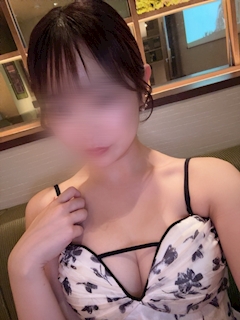 本郷 あやな