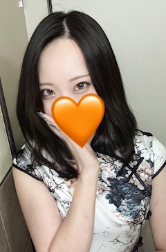 アズサ「はろうぃーーーん🎃」