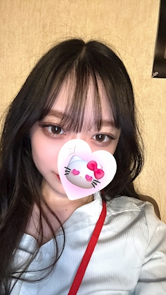 プロフィール写真2・りな｜吉祥寺女子大生ラウンジ LEON・レオン - 吉祥寺北口のクラブ/ラウンジ