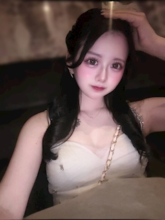プロフィール写真5・白石 りこ|New Club ReBorN・リボーン - 岐阜 柳ヶ瀬のキャバクラ