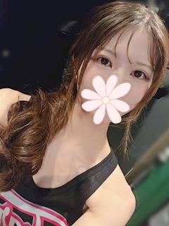 プロフィール写真3・こはる｜Farell・ファレル - 渋谷のガールズバー