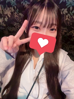 プロフィール写真4・もも🐼ྀི川崎 華蘭🐼ྀི｜GIRLS BAR 華蘭・カラン - 川崎駅前のガールズバー