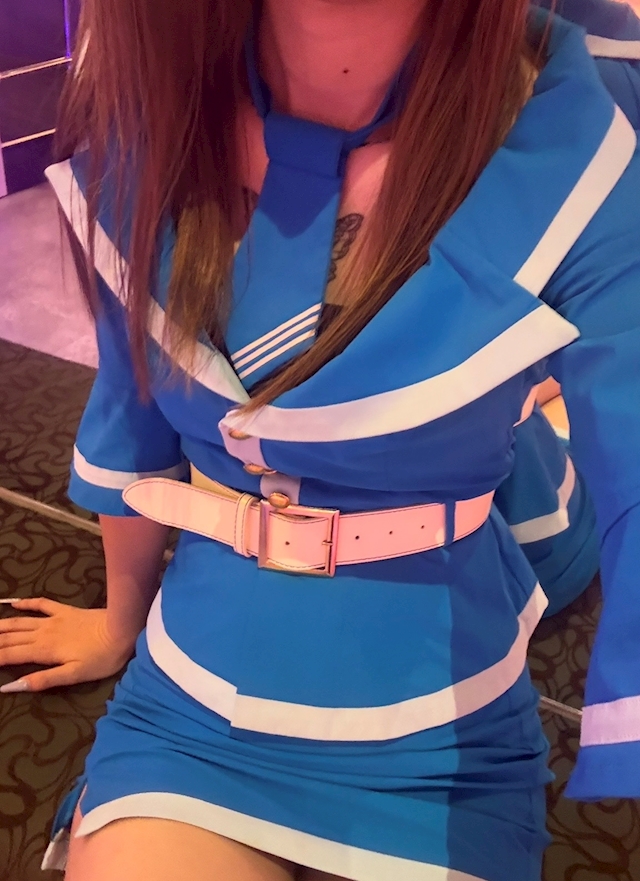 プロフィール写真1・サラ　economy｜