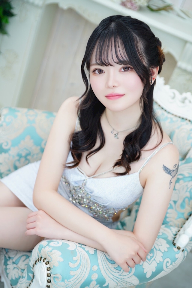 プロフィール写真1・綾瀬りん|