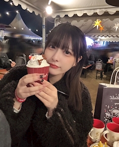 プロフィール写真7・みみ【池袋　vivid cafe】｜vivid cafe・ヴィヴィッドカフェ - 池袋西口のガールズバー