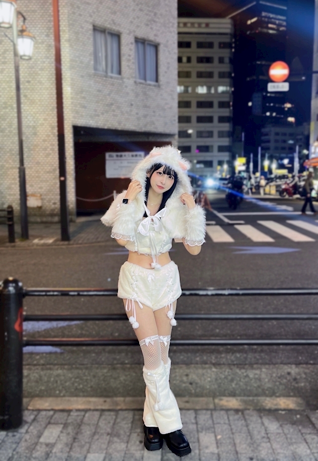 プロフィール写真2・みみ【池袋 vivid cafe】|