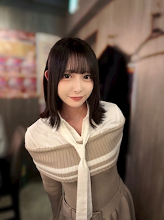 プロフィール写真5・みみ【池袋　vivid cafe】｜vivid cafe・ヴィヴィッドカフェ - 池袋西口のガールズバー