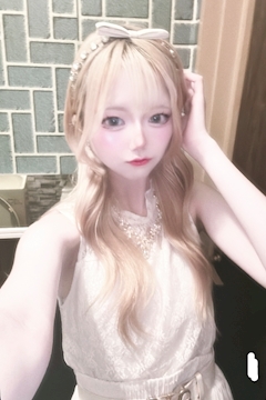 プロフィール写真3・莉菜｜Ad 1st・アド・ファースト - ミナミのスナック