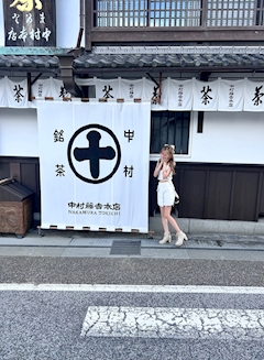 プロフィール写真5・莉菜｜Ad 1st・アド・ファースト - ミナミのスナック