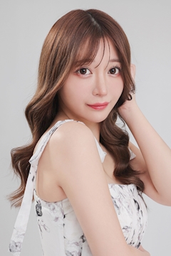雛瀬 まいか