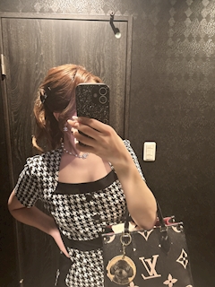 プロフィール写真3・まい｜大阪 江坂 キャバクラ・カリス