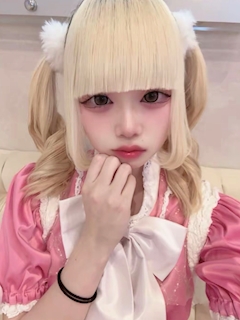 プロフィール写真1・めるちゃ‪‪❤︎‬｜ご自愛メシア・ゴジアイメシア - 秋葉原のコンカフェ