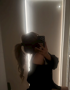 プロフィール写真1・りあら｜CLUB BUZZ・バズ - 鹿児島県・天文館のキャバクラ