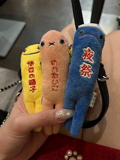 モモ「求 ご当地モケケ」