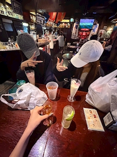 レア「🤟🤍」