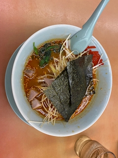 ちか「深夜の山岡家🍜」