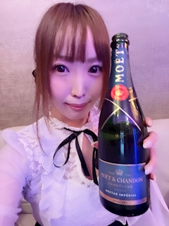 プロフィール写真2・みなみ｜ 熟女キャバクラ PRECIOUS BELL・プレシャスベル - 岐阜 各務原の熟女パブ/熟女キャバクラ