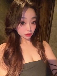 プロフィール写真2・みぃ🐰｜MC2 HL LOUNGE・エムシーツーラウンジ - 鹿児島県・天文館のキャバクラ