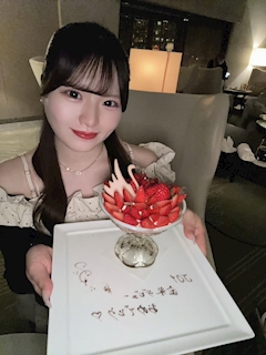 プロフィール写真1・さり🤍|Anna Miller's・アンナミラーズ - 荒川沖のガールズバー